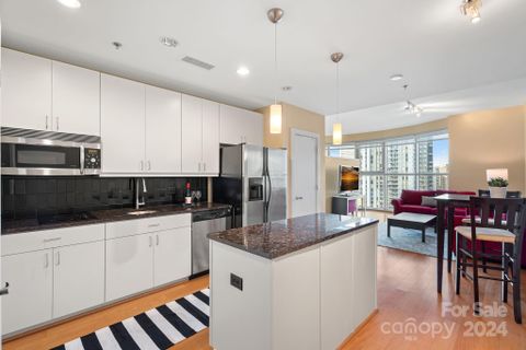 333 W Trade Street 1410