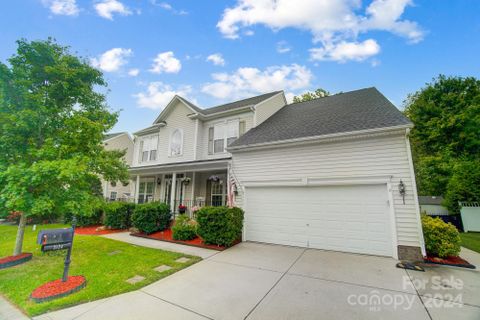 2124 Southridge Drive sold home in South Point Ridge, Belmont, NC
