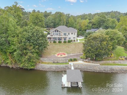 6232 Riviera Run Estates Drive sold home in Riviera Run, Hickory, NC
