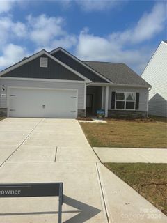 1424 Nia Road