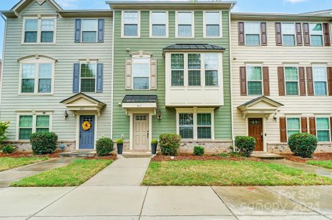 2112 Arbor Loop Drive