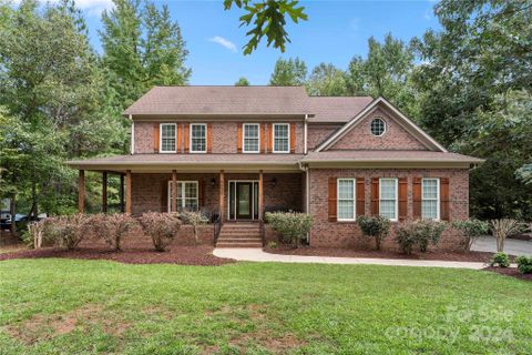 5630 Lake Wylie Road sold home in Masons Crossing, Clover, SC