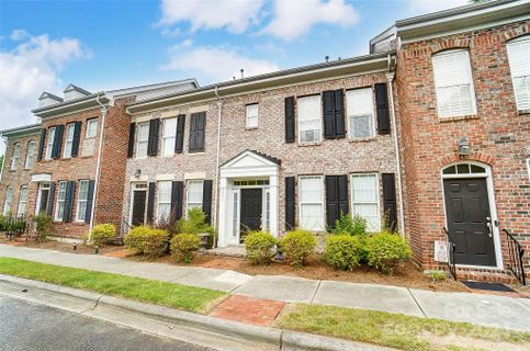 8673 Beaver Creek Drive sold home in Eastfield at Prosperity Village, Charlotte, NC