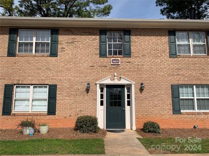 5803 Hunting Ridge Lane sold home in Hunting Ridge, Charlotte, NC