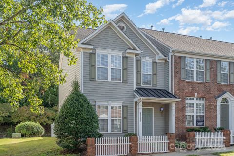 3905 Christine Lane E