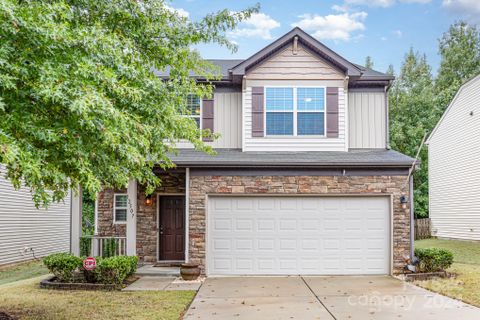 12507 Hunting Birds Lane sold home in Falcon Ridge, Charlotte, NC