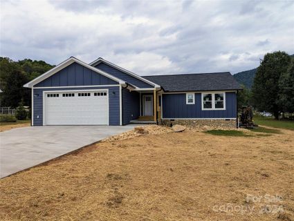 30 Brookfield Lane sold home in Brookfield Lane, Old Fort, NC
