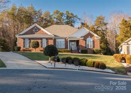 7457 Waterleaf Court