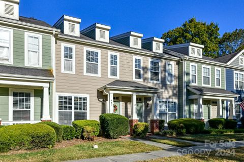 331 Hurston Circle