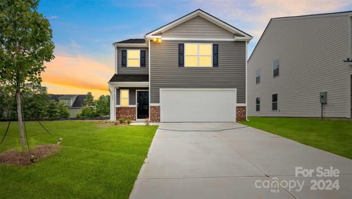 17 Lillian Lane