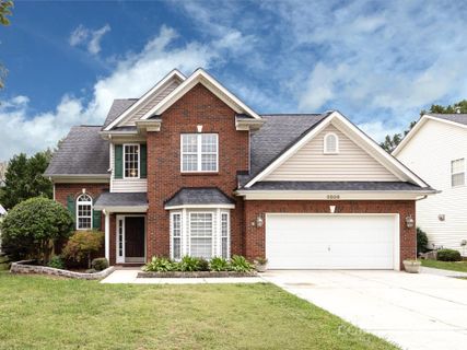 3508 Fairfax Woods Drive sold home in Fairfax Woods, Matthews, NC