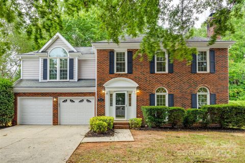 9116 Old Barnette Place sold home in Torrence Crossing, Huntersville, NC