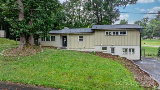 145 30th Avenue sold home in Fairview Park, Hickory, NC