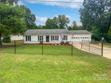 Previously sold for $233,000