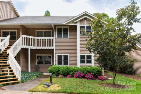 11 Timberlake Drive sold home in The Villages of Laurel Creek, Asheville, NC