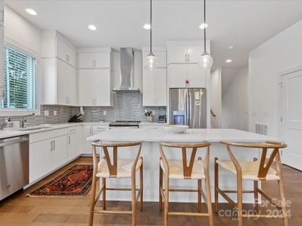 Previously sold for $635,000