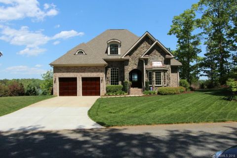 1366 Astoria Parkway