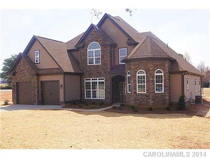 Previously sold for $457,853