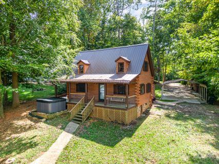 219 Highland Drive sold home in Heritage Shores, Lexington, NC