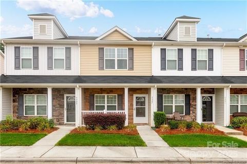 4327 Kobuk Lane sold home in Prosperity Place, Charlotte, NC