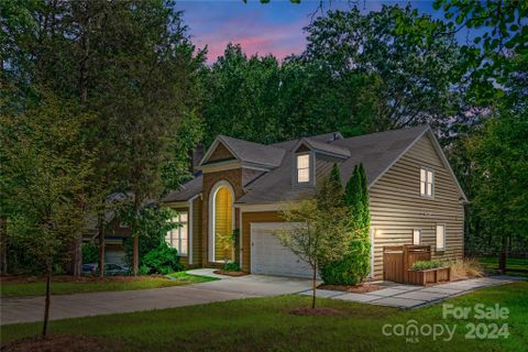 Previously sold for $695,000