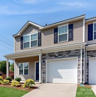 15111 Wrights Crossing Drive sold home in Wrights Crossing, Charlotte, NC