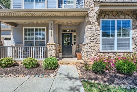 10511 Blackstone Drive