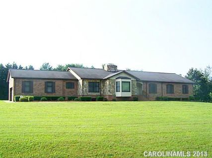 4542 King Crowder Drive