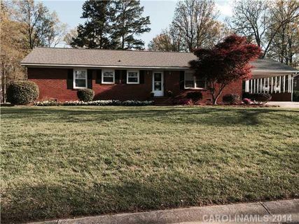 6625 Pawnee Drive