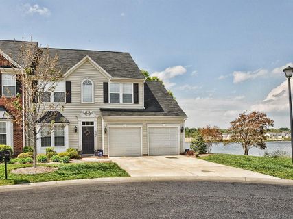 4047 Fenworth Court