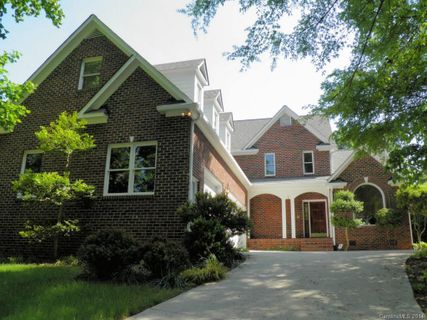 21305 Carina Lane