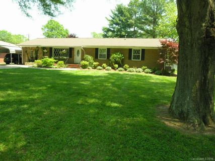 103 Suburban Avenue