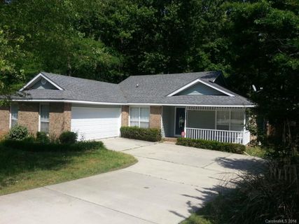 6931 Pin Oak Court sold home in Woodcreek, Charlotte, NC