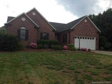 4820 Sherborne Drive sold home in Clare Haven, Harrisburg, NC
