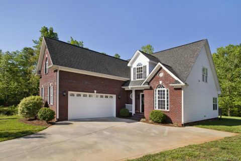 1016 Preston Drive sold home in Preston Place, Lowell, NC