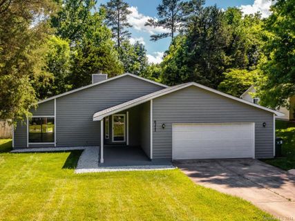 6311 Hanna Court