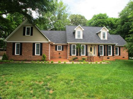 101 Oak Hill Drive