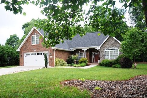 3445 Sourwood Court
