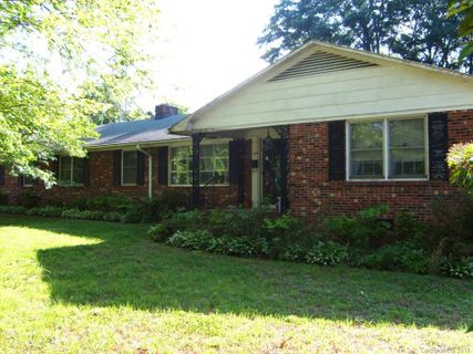 1904 Berkshire Drive