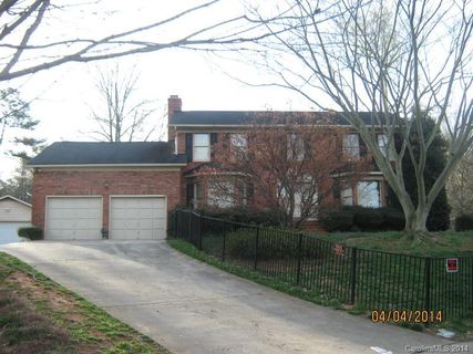 804 Balsam Terrace