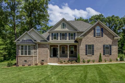 2740 Smith Field Drive 9