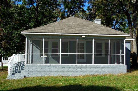 4909 Galax Drive