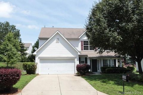 111 Meandering Way