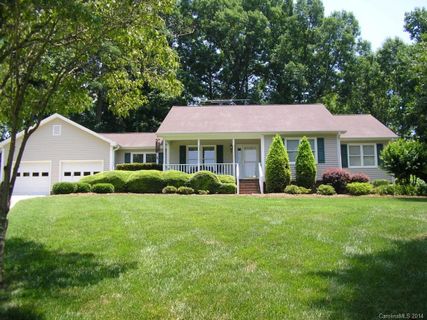 108 Carabelle Circle
