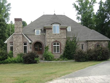 4792 Kay Bird Lane