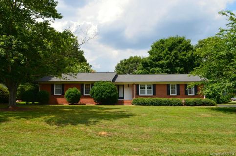 500 Hillsdale Drive