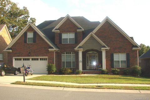 1007 Chandler Forest Court