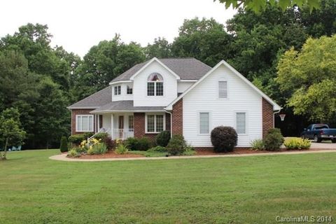 118 Oak Point Drive sold home in Cross Creek, Cherryville, NC