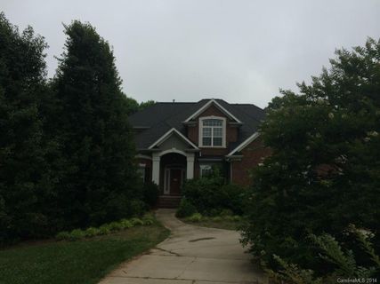 9832 Arlington Oaks Drive sold home in Arlington Oaks, Charlotte, NC
