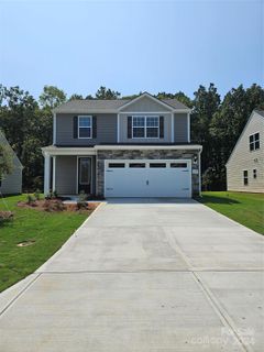 221 Colonial Reserve Avenue